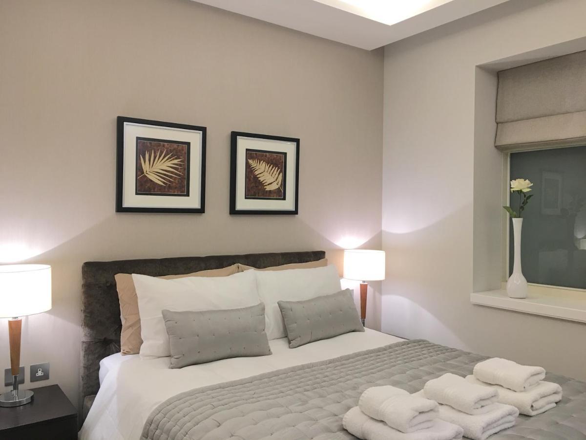 Trafalgar Luxury Suites Лондон Екстериор снимка